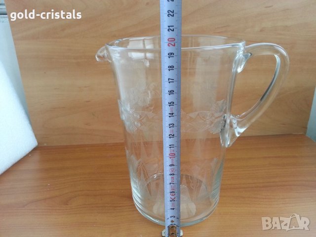 Стъклена кана гравирана, снимка 4 - Антикварни и старинни предмети - 33051418