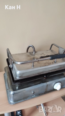 Електрически тостер, снимка 3 - Тостери - 52302381