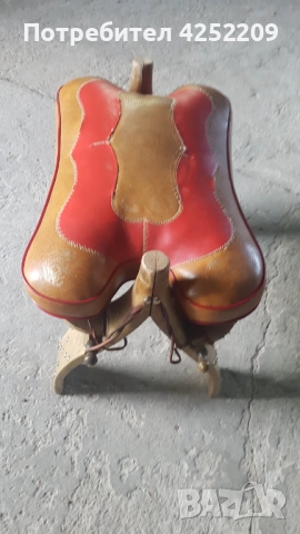 табуретка за крака + стол