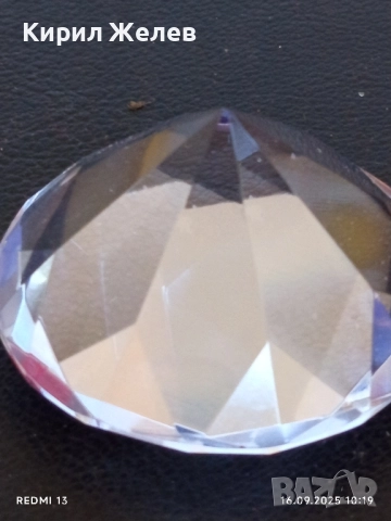 Преспасие от кристално стъкло с форма на диамант много красиво 51072, снимка 2 - Подаръци за кръщене - 51729344