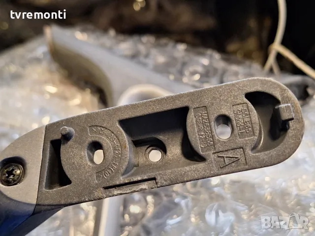 оригинална стойка КРАЧЕТА MAZ638566 за телевизор LG модел 50LB570V, снимка 3 - Стойки, 3D очила, аксесоари - 47557862