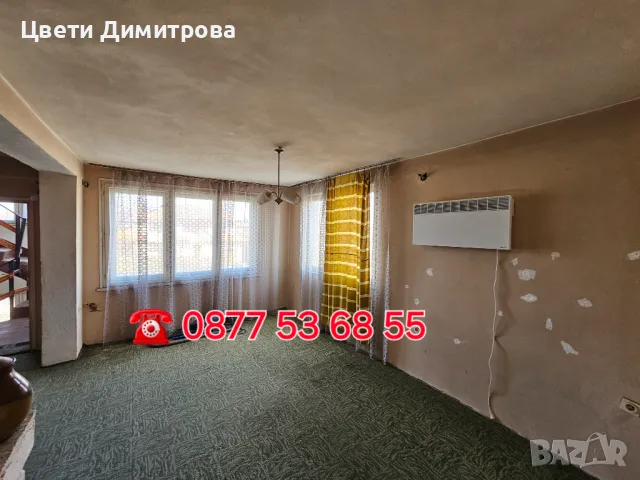 Продавам триетажна къща с лятна кухня и гараж за два автомобила , снимка 4 - Къщи - 49178115