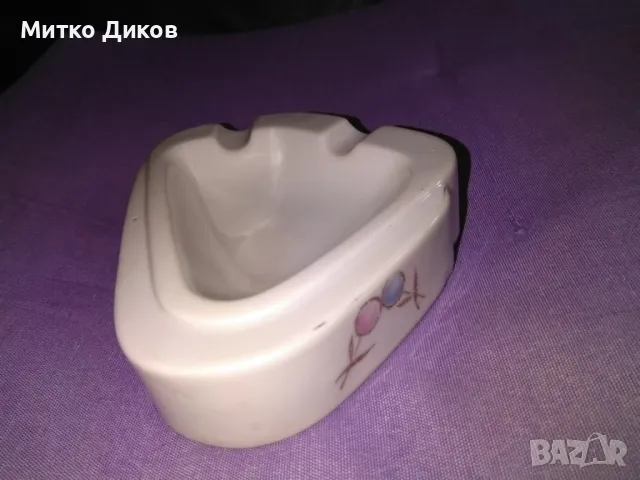Стар порцеланов пепелник на фабрика "Коста Йорданов"Видин 160х130х34мм, снимка 2 - Колекции - 49470534