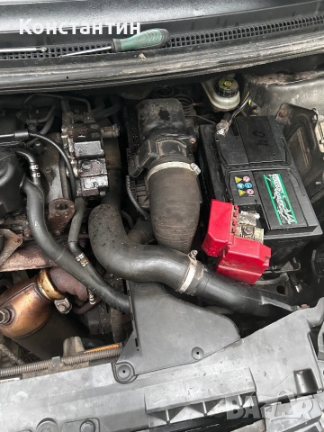 Маркучи на въздуха + дебитомер (MAF) – Mitsubishi Colt 1.5 DI-D 95 к.с.