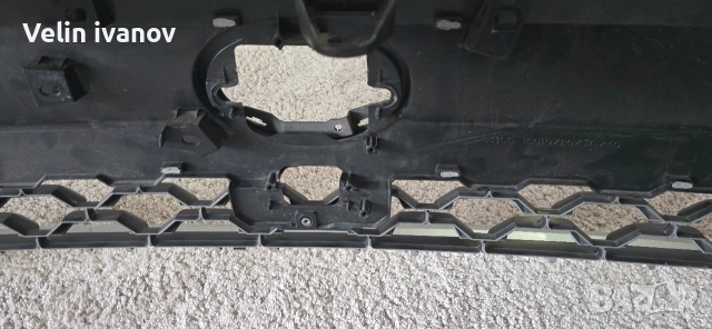 решетка за тойота корола крос, снимка 5 - Части - 52546825