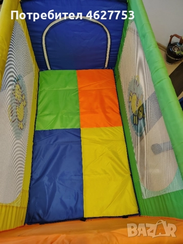 детска кошара плюс дюшек и комарник 