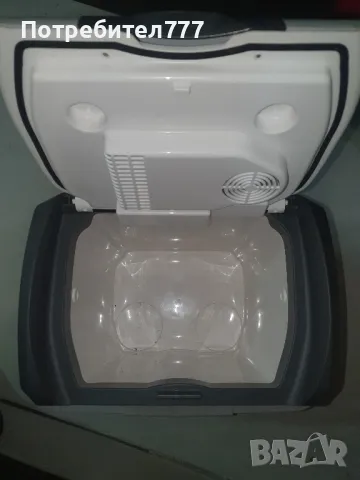 Хладилна чанта 12 v, снимка 4 - Хладилни чанти - 49666934