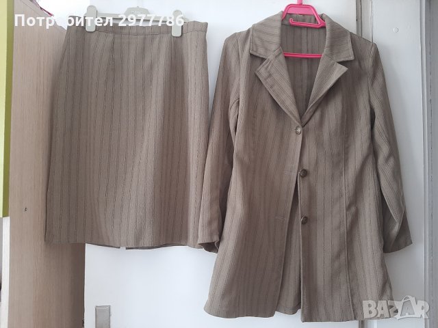 Дамски костюм, снимка 1