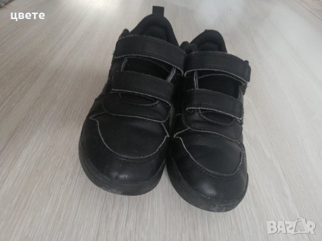 Детски маратонки адидас , снимка 3 - Детски маратонки - 39530656