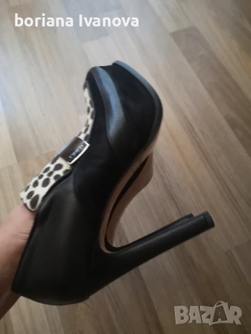 Pinko , снимка 9 - Дамски обувки на ток - 51159985