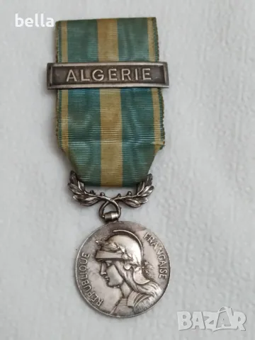 Сребърен френски колониален  орден ,запазен вид