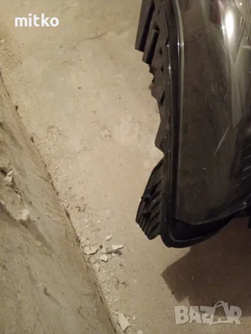 Десен фар Рено Меган pure led vision, снимка 4 - Части - 49869438