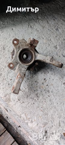 Преден ляв шенкел с лагер главина  Опел Мерива, снимка 2 - Части - 40251666