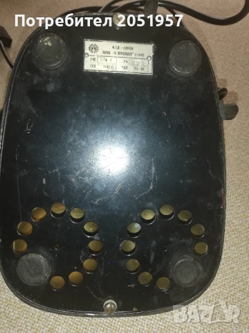 стар телефон , снимка 3 - Антикварни и старинни предмети - 51376446