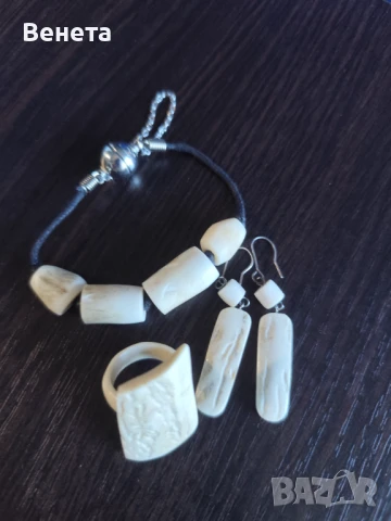 Колиета от рог, снимка 13 - Колиета, медальони, синджири - 51211611