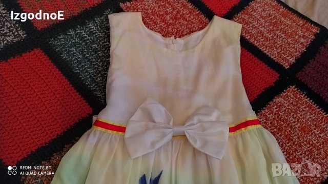 Красива Празнична детска рокля , снимка 4 - Детски рокли и поли - 38708316