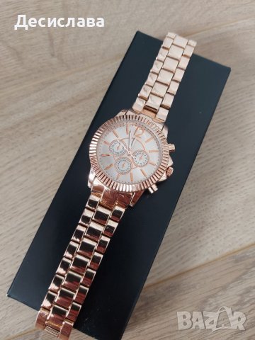 Дамски часовник в цвят розово злато, снимка 2 - Дамски - 38576448