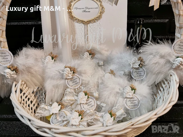 Комплект за кръщене "Златно ангелче", снимка 2 - Подаръци за кръщене - 50695655