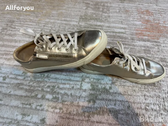 Златни маратонки 38 номер 