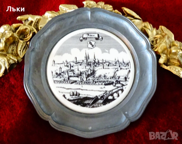 Калаена чиния с рисуван порцелан графика на Fritzlar. 