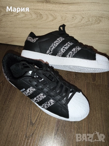 Маратонки Adidas, номер 40, снимка 3 - Маратонки - 52354690