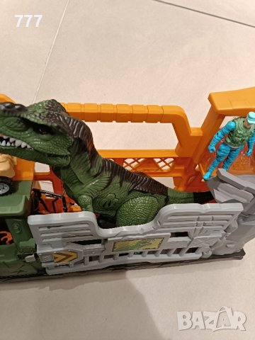 играчка с Динозавър , снимка 3 - Фигурки - 43839154