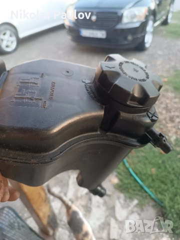 Казанче антифриз за БМВ Е 91 Е 90 бензин , снимка 7 - Части - 51708081