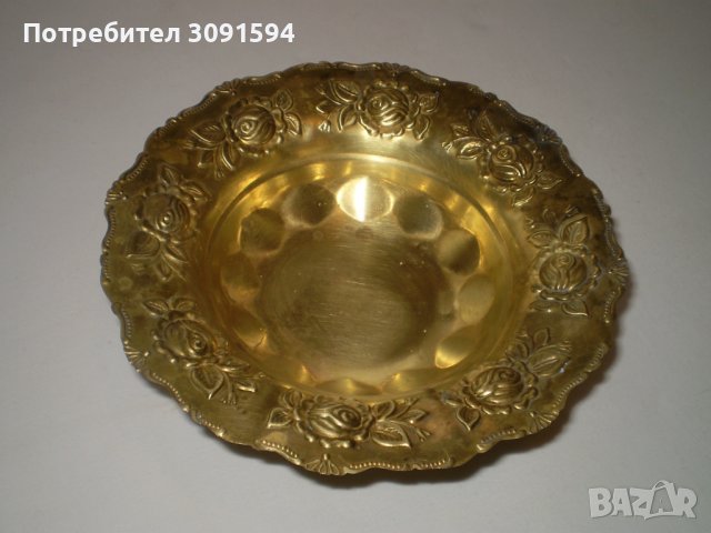 Декоративна купа с крачета. Много кокетна месингова купа, снимка 3 - Други ценни предмети - 40279805