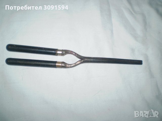 Желязна Антикварна маша за къдрене на коса