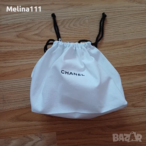 чантичка на шанел