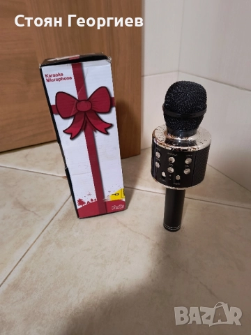 Чисто нов караоке микрофон