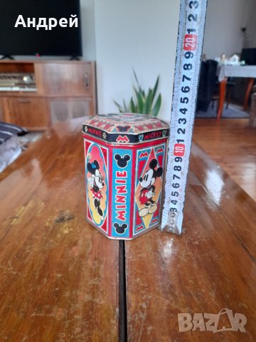Стара кутия Мики,Мини Маус, снимка 3 - Други ценни предмети - 39433622