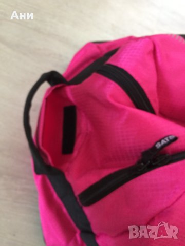 Розова спортна чанта с отварящо се дъно., снимка 5 - Чанти - 42933082