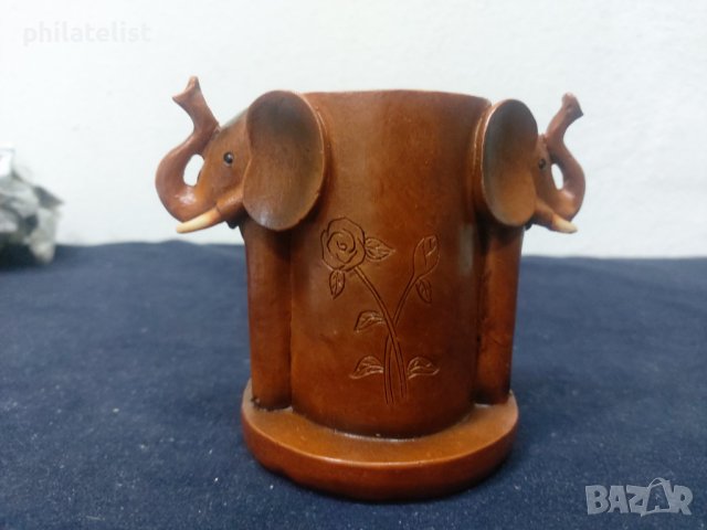 моливник от дърво за подарък