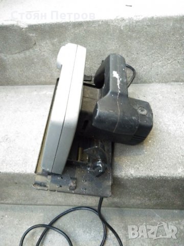 Ръчен циркуляр Black&Decker 1020W, снимка 9 - Други инструменти - 32363569