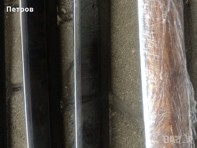 Лайсни за врата Ауди Q7, снимка 4 - Части - 27298680