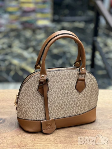 чанти michael kors , снимка 4 - Чанти - 50761657