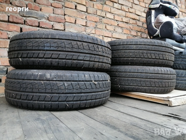 гуми 235 /65/17 , снимка 3 - Гуми и джанти - 52310916