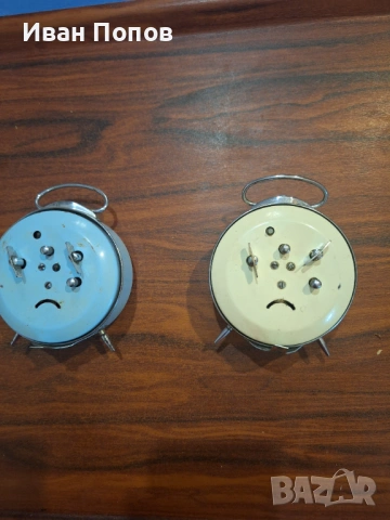 Анимирани будилници механични, Китай- два броя-работещи и профилактирани , снимка 2 - Антикварни и старинни предмети - 53575331