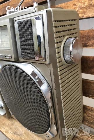 Радиокасетофон  Crown  CSC 950L(Japan), снимка 5 - Радиокасетофони, транзистори - 51860495