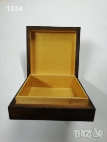 Дървена кутия 10 х 10 h 3.5 см. , снимка 3 - Други стоки за дома - 32241296