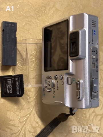 KONICA MINOLTA DIMAGE X50, снимка 9 - Фотоапарати - 52466694