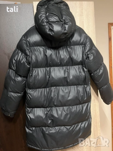 Оригинално зимно яке Nike Therma-fit, снимка 2 - Якета - 52324052