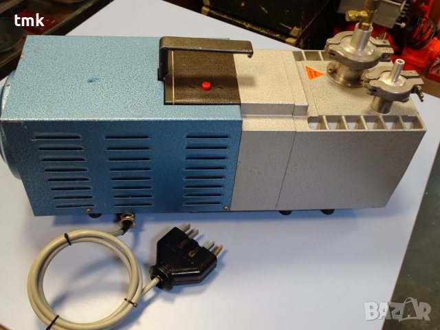 Вакуум помпа Vacuubrand RD-30 rotary vane pump 380V 30 m3/h, снимка 10 - Резервни части за машини - 43986931