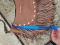 Кожена Чанта с ресни кафява голяма с цип и малък заден джоб бохо стил, снимка 2