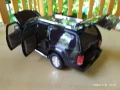 1 : 18 Метален модел на Cadillac Escalade ESV 2003, Ricko, снимка 14