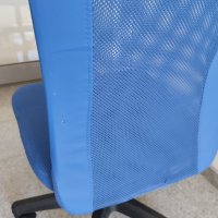 Детски офис стол в синьо Interlink внос от Германия последна бройка, снимка 5 - Столове - 38469341