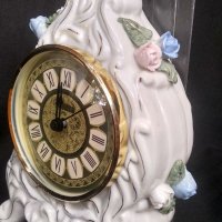 Красив порцеланов часовник, снимка 4 - Антикварни и старинни предмети - 32923472