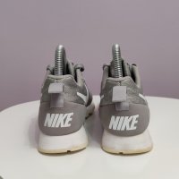 Дамски маратонки Nike 36,5, снимка 2 - Маратонки - 43118723