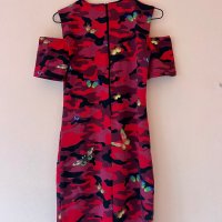 Червена камуфлажна рокля с пеперуди 🦋 , снимка 6 - Рокли - 43838735
